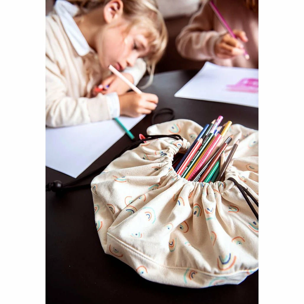 Play and Go Mini Rainbow Storage Bag 3 Play and Go Mini Rainbow Storage Bag