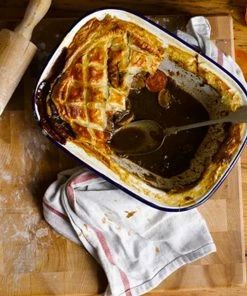 Falcon Enamelware Enamelware Original White Pie Set