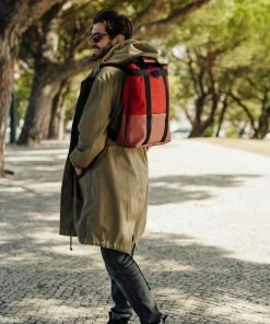 Reisenthel Russet Red CANVAS DAY PACK Rucksack 10 Reisenthel Russet Red CANVAS DAY PACK Rucksack