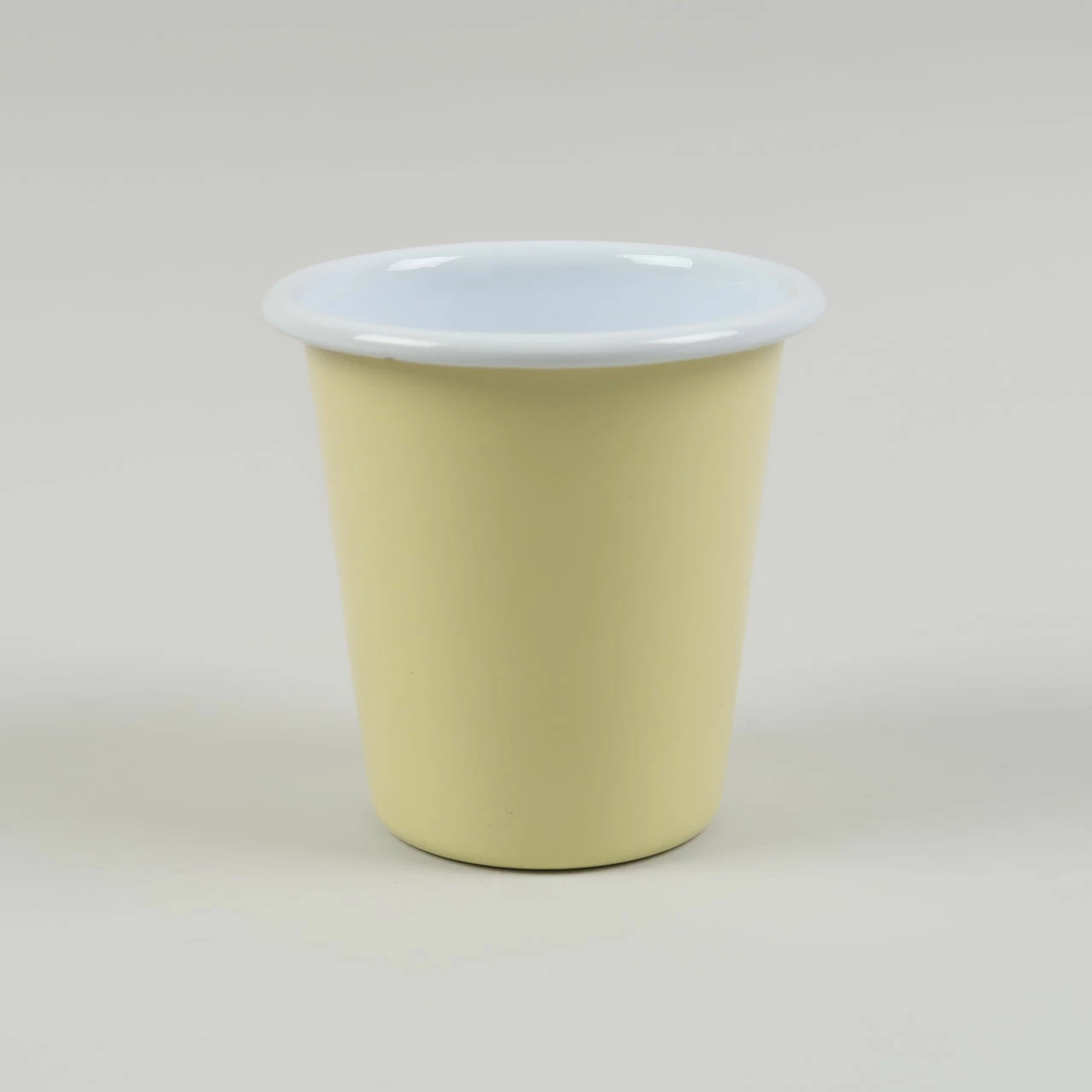 Falcon Enamelware Set of 4 Enamel Tumblers 4 Falcon Enamelware Set of 4 Enamel Tumblers