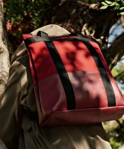 Reisenthel Russet Red CANVAS DAY PACK Rucksack 11 Reisenthel Russet Red CANVAS DAY PACK Rucksack